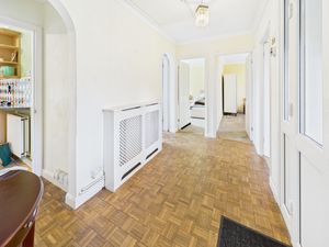 HALLWAY- click for photo gallery